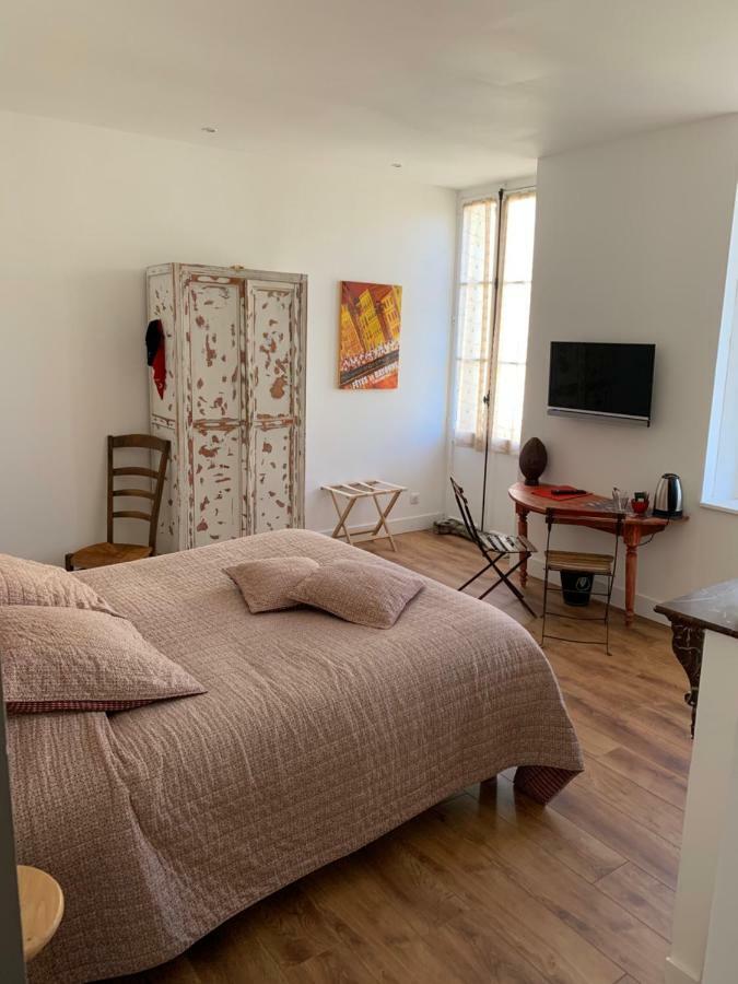 B&B - Le Jardin Du Palais Carcassonne Ngoại thất bức ảnh